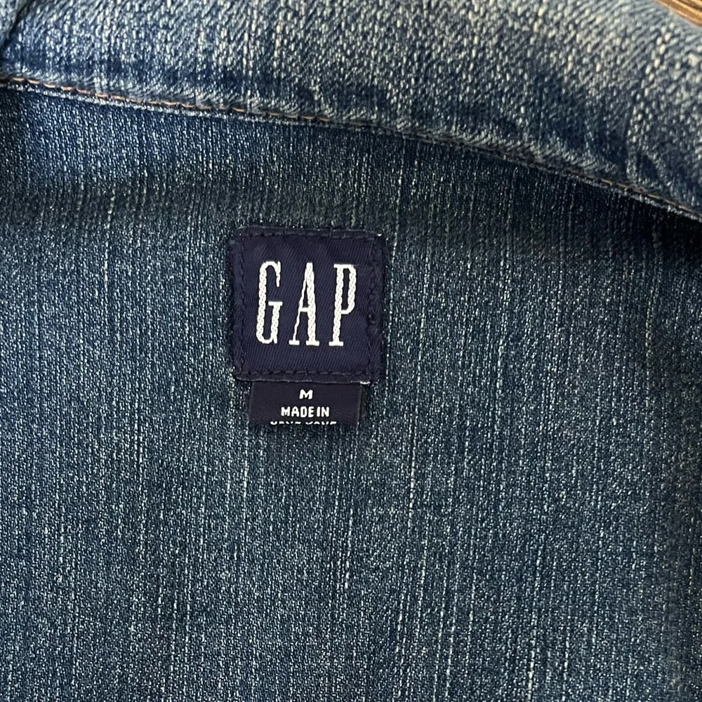 Gorgeous vintage denim jacket! - Picture 5 of 5